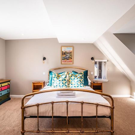 Luxury Cottage With Mountain View'S Cononbridge エクステリア 写真