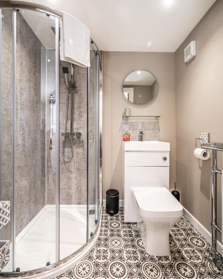 Luxury Cottage With Mountain View'S Cononbridge エクステリア 写真
