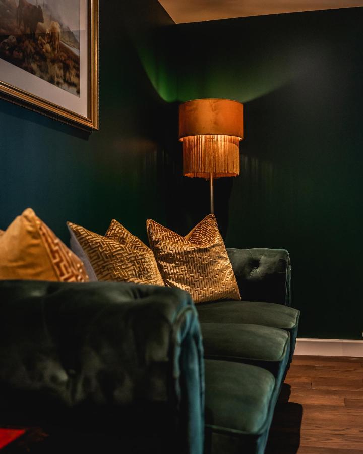 Luxury Cottage With Mountain View'S Cononbridge エクステリア 写真